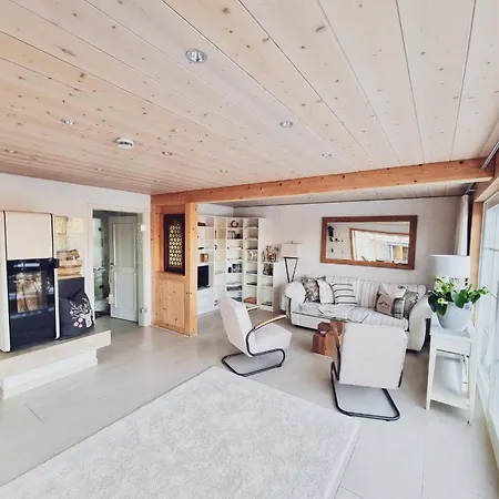 Wolfsgrund Und/oder - Luxus In Seenaehe Mit Tollem Garten Konukevi Schluchsee