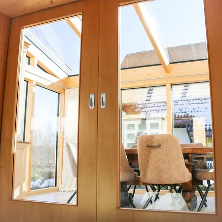 Konukevi Wolfsgrund Und/oder - Luxus In Seenaehe Mit Tollem Garten