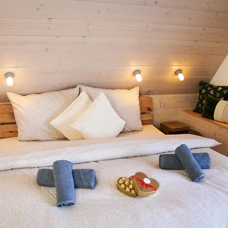 Wolfsgrund Und/oder - Luxus In Seenaehe Mit Tollem Garten