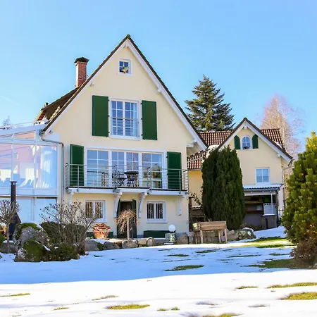 Wolfsgrund Und/oder - Luxus In Seenaehe Mit Tollem Garten Konukevi