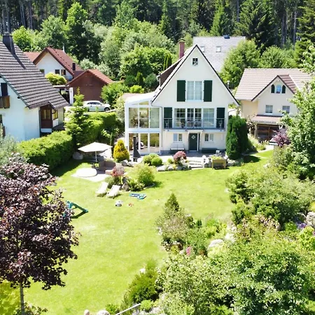 Wolfsgrund Und/oder - Luxus In Seenaehe Mit Tollem Garten Schluchsee