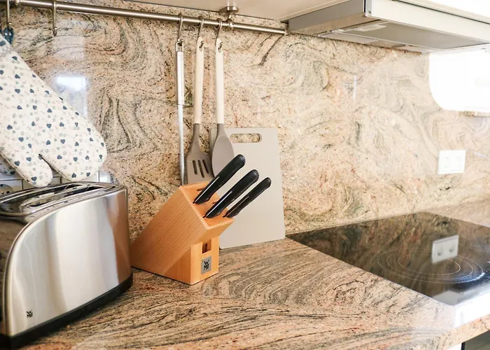 Wolfsgrund Und/oder - Luxus In Seenähe Mit Tollem Garten Gasthof