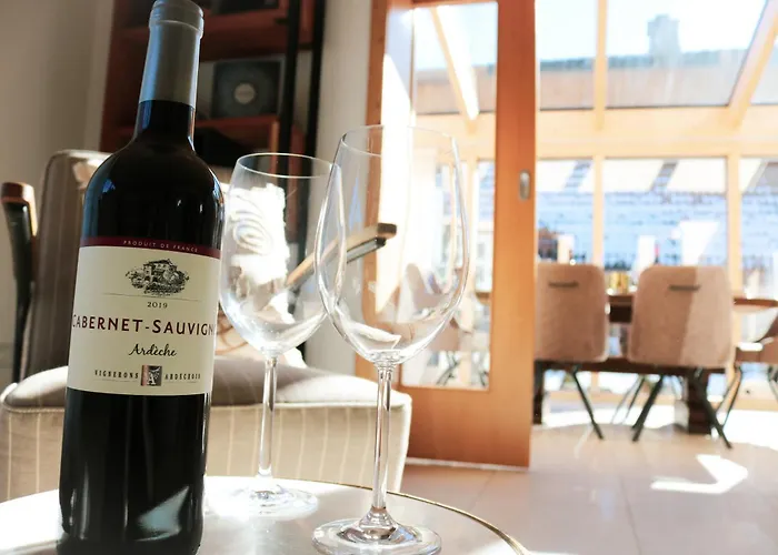 Gasthof Wolfsgrund Und/oder - Luxus In Seenähe Mit Tollem Garten