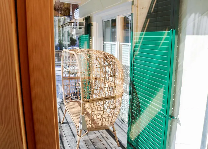 Wolfsgrund Und/oder - Luxus In Seenähe Mit Tollem Garten Gasthof *