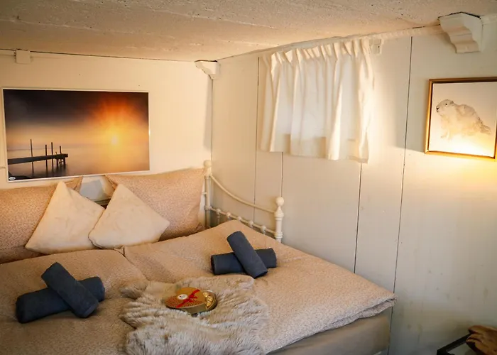 Wolfsgrund Und/oder - Luxus In Seenähe Mit Tollem Garten Gasthof